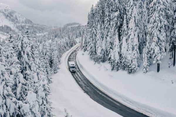 Vánoční dárek, který předčí veškerá očekávání? Obytňák všechny dostane do kolen!