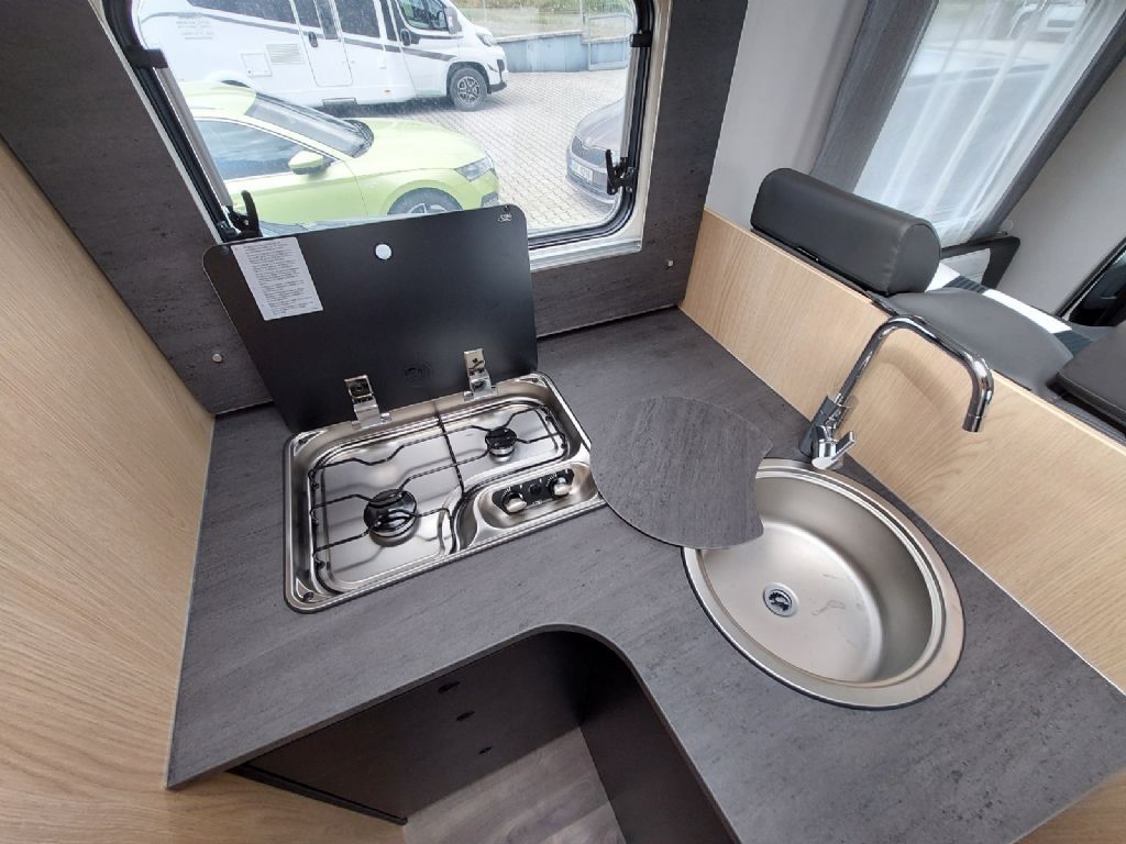 Sunlight T 68 Adventure